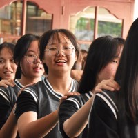 Kunjungan Sosial OSIS SMP-SMK Metta Maitreya ke Panti Asuhan Rumah Bahagia Pelita Kasih